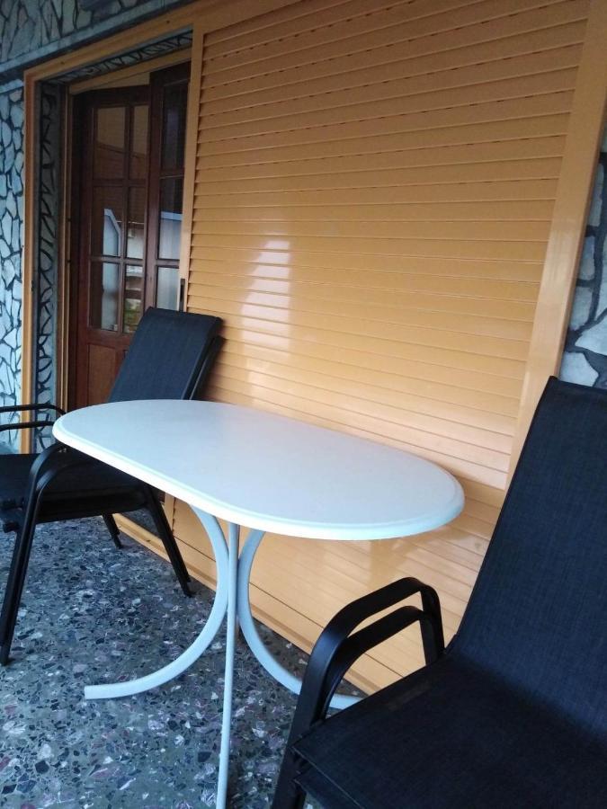 Miltos Rooms Leptokaryá Exterior foto